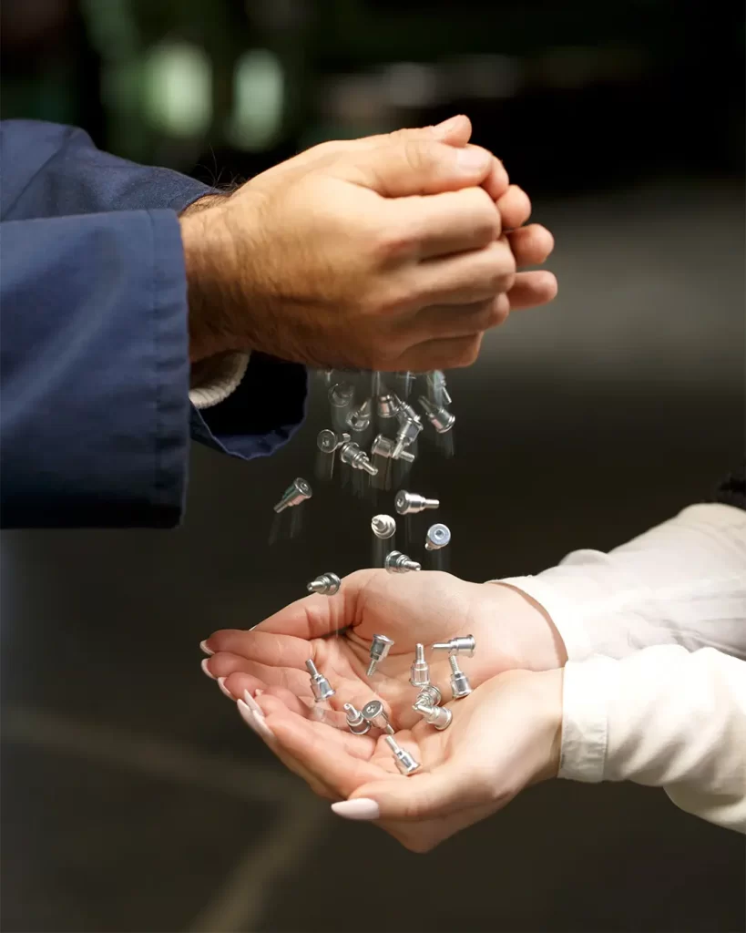 povezovalni elementi